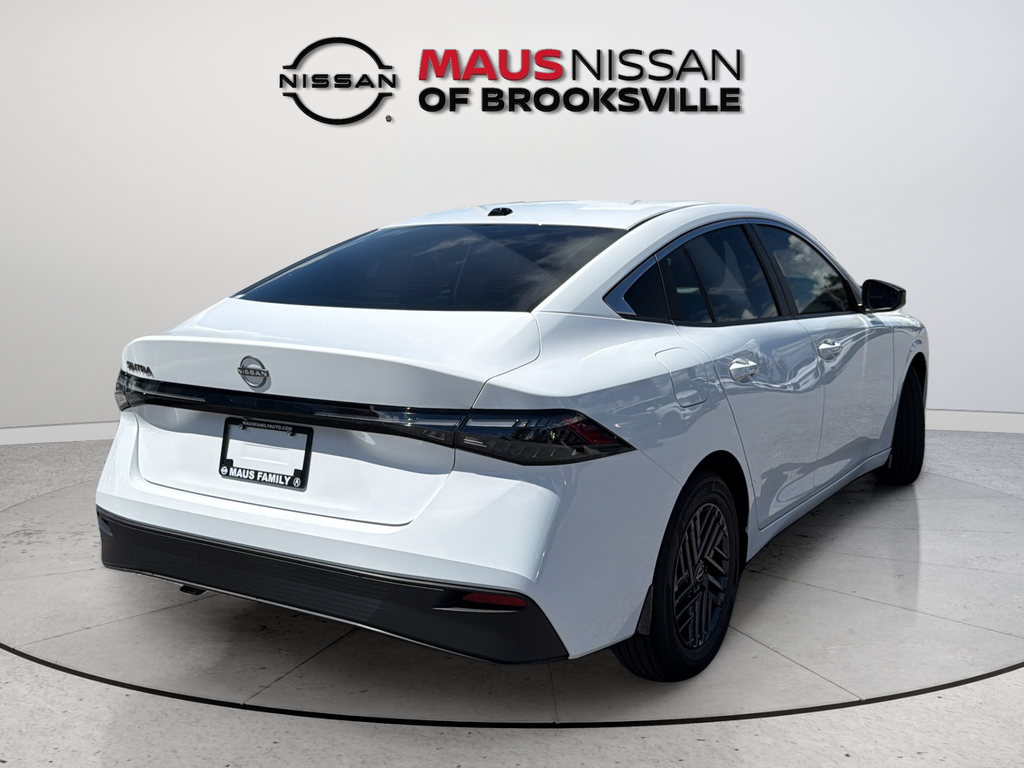 New 2027 White Nissan SV image 10