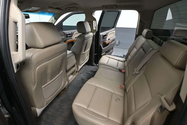 Used 2014 Black GMC SLT image 35