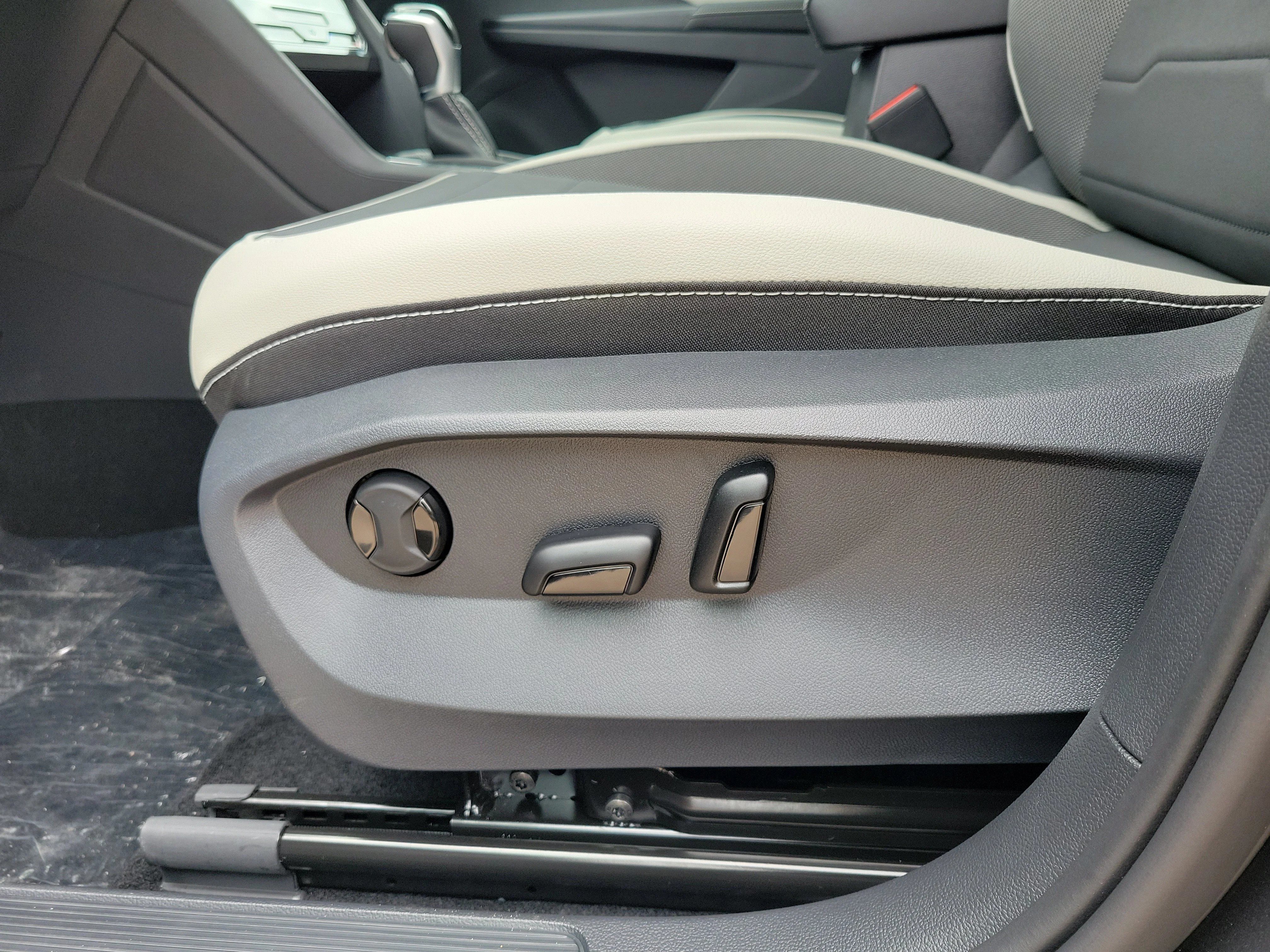 New 2026 Gray Volkswagen SE image 14