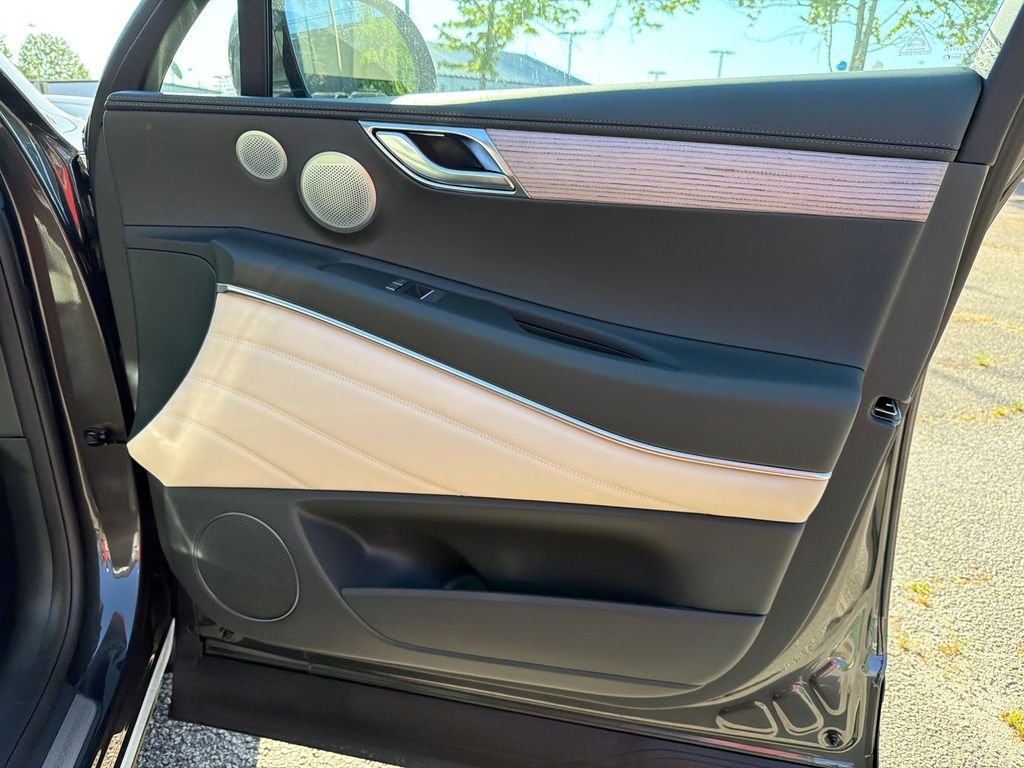 New 2026 Gray Genesis 2.5T Prestige image 14