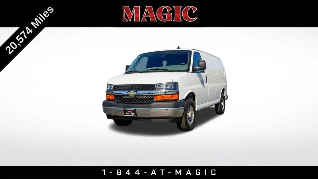 2024 Chevrolet Express 2500 Work Van HD's photo