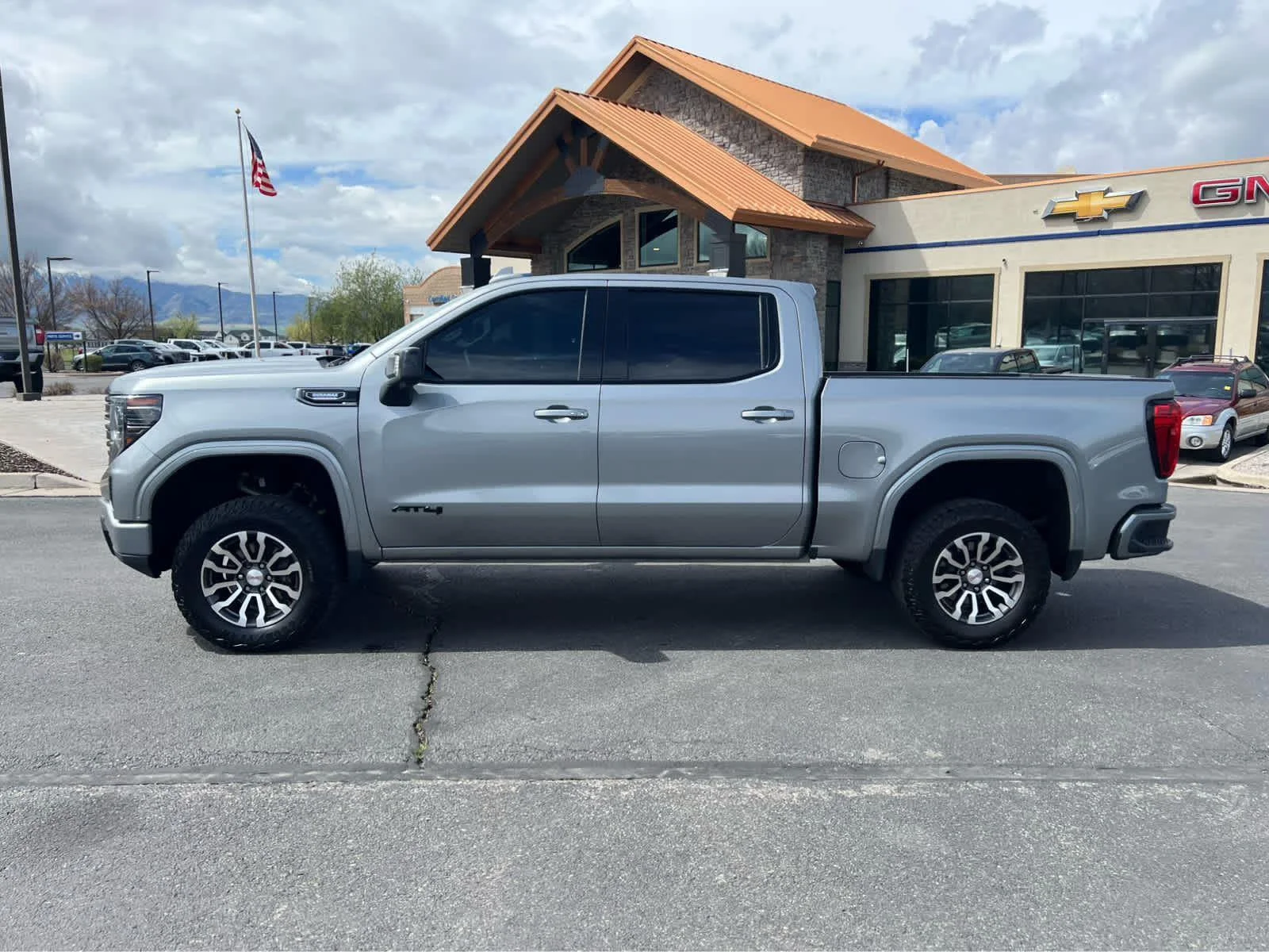 Used 2023 Sterling Metallic GMC AT4 image 2