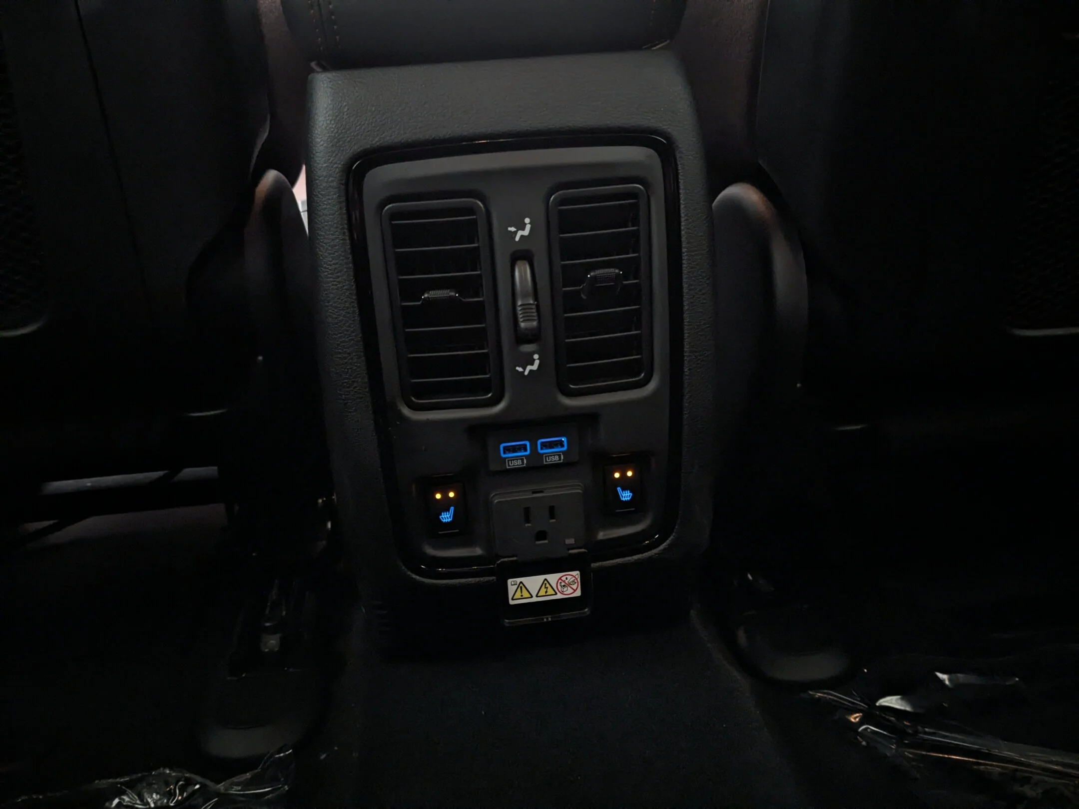 New 2026 Black Dodge GT Plus - - Pkg 2BH - 2nd Row Captain Chairs - Ventilated Seats - Wireless Charging & More! image 27