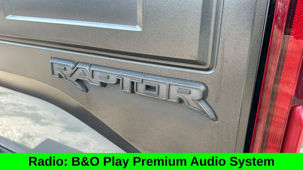 Used 2018  Ford Raptor image 9
