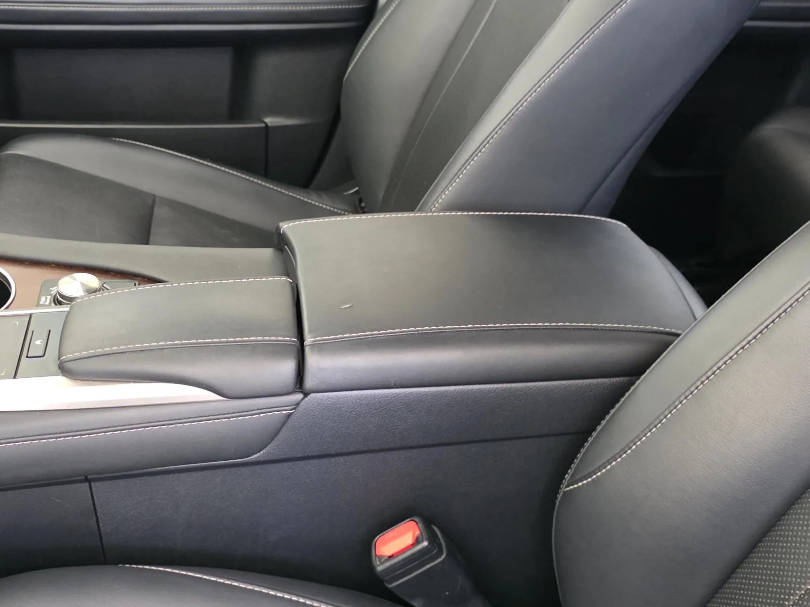 Used 2020 White Pearl Lexus 350L image 8