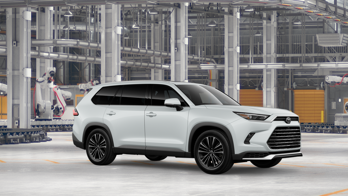 New 2026 Wind Chill Pearl Toyota Hybrid MAX Platinum image 14