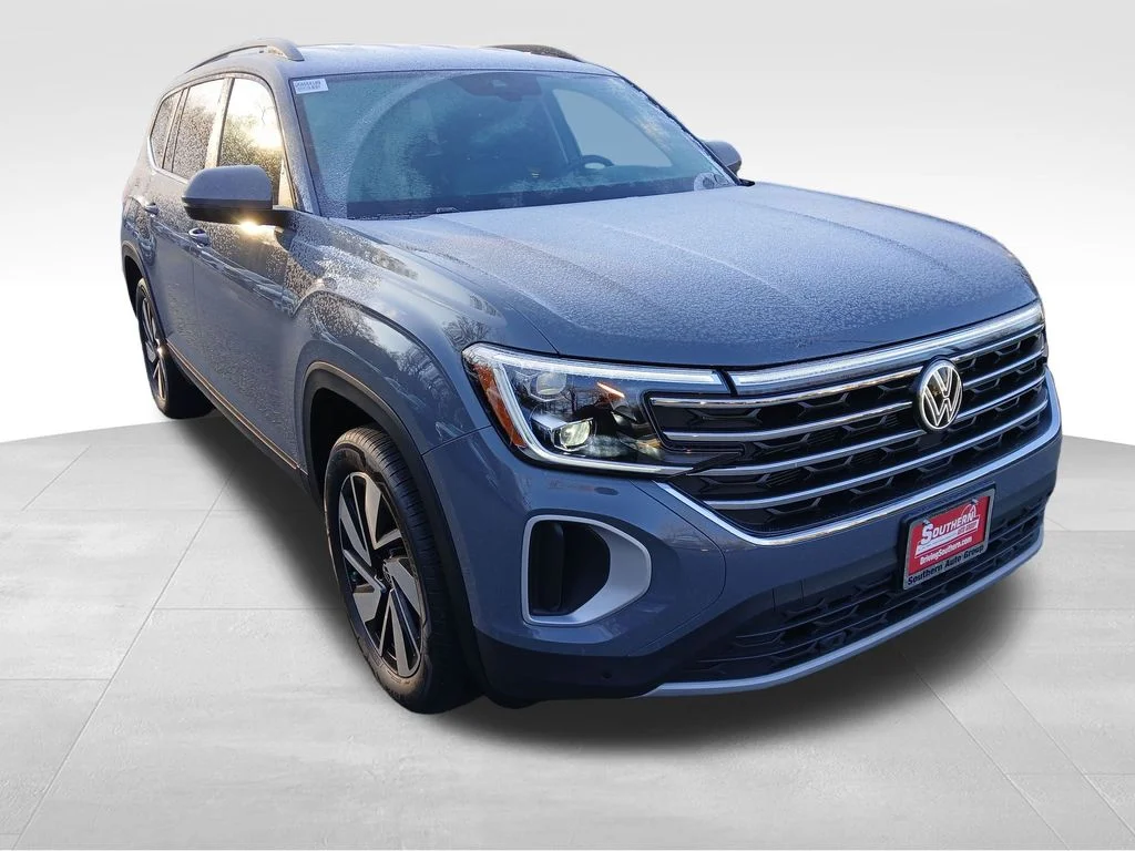 New 2025 Gray Volkswagen 2.0T SE w/Technology image 7