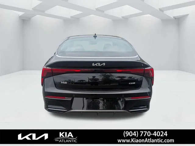 New 2026 Aurora Black Pearl Kia GT-Line FWD image 4