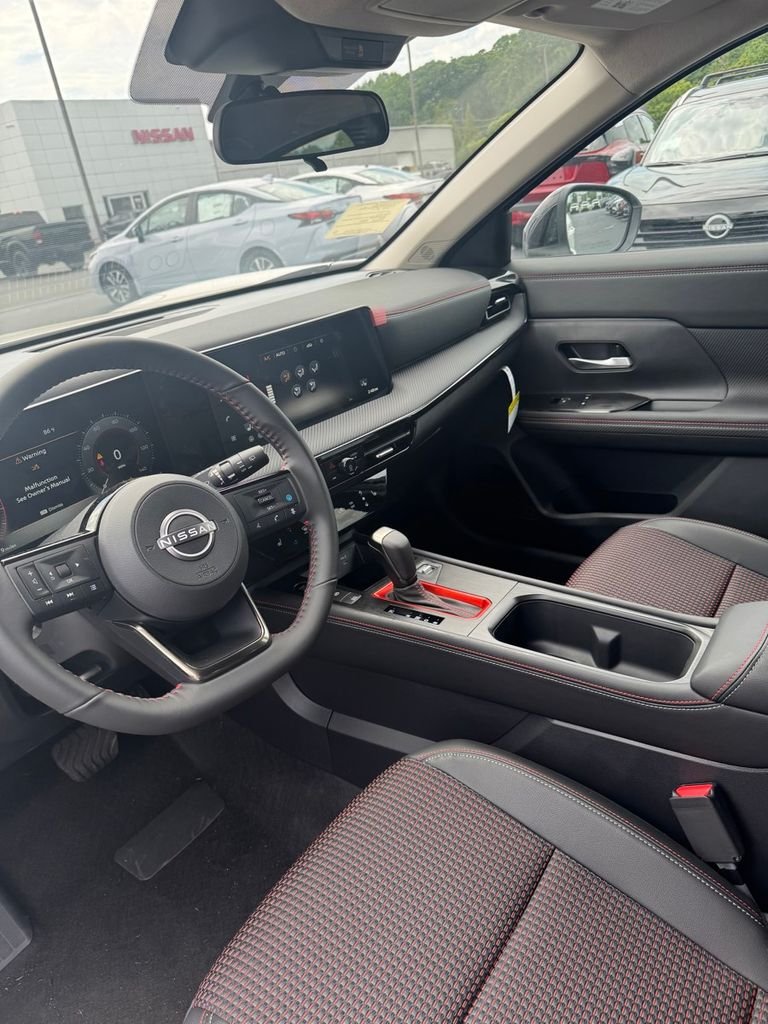 New 2026 Aspen White TriCoat Nissan SR image 11
