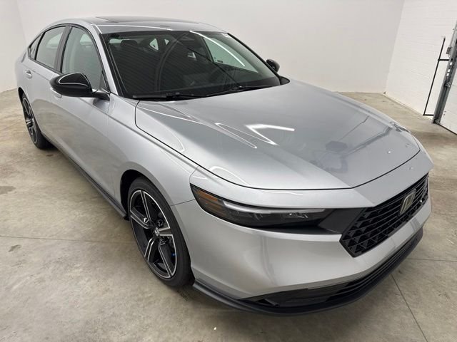 New 2026 Solar Silver Metallic Honda SE image 3