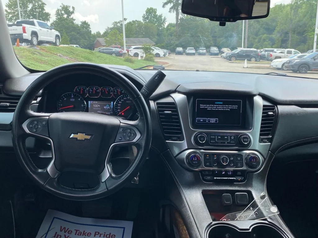 Used 2019 Red Chevrolet LS image 9