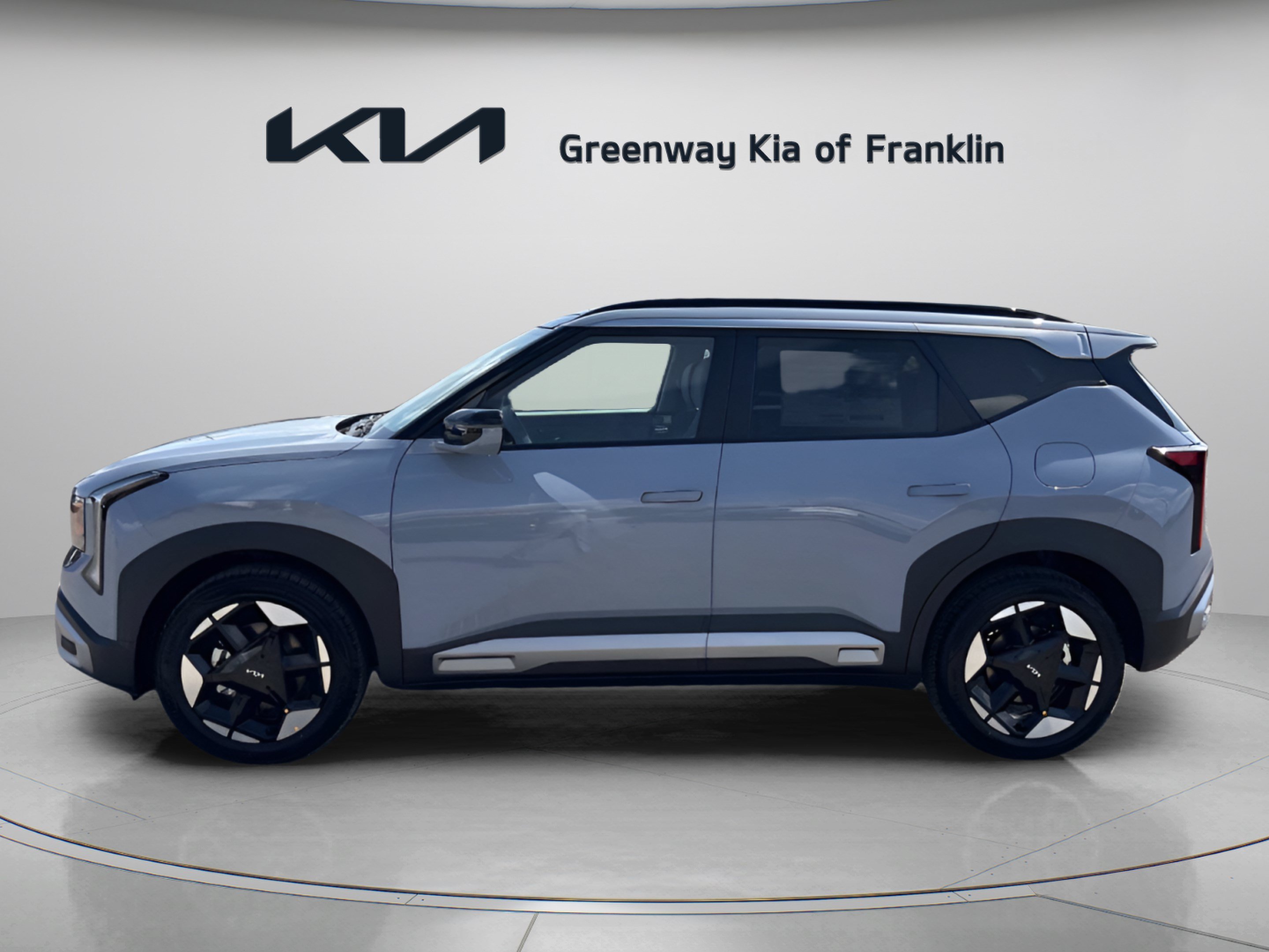 New 2027 Pale Gray Kia EX image 4