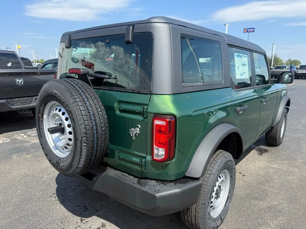 New 2025 Eruption Green Metallic Ford Base image 3