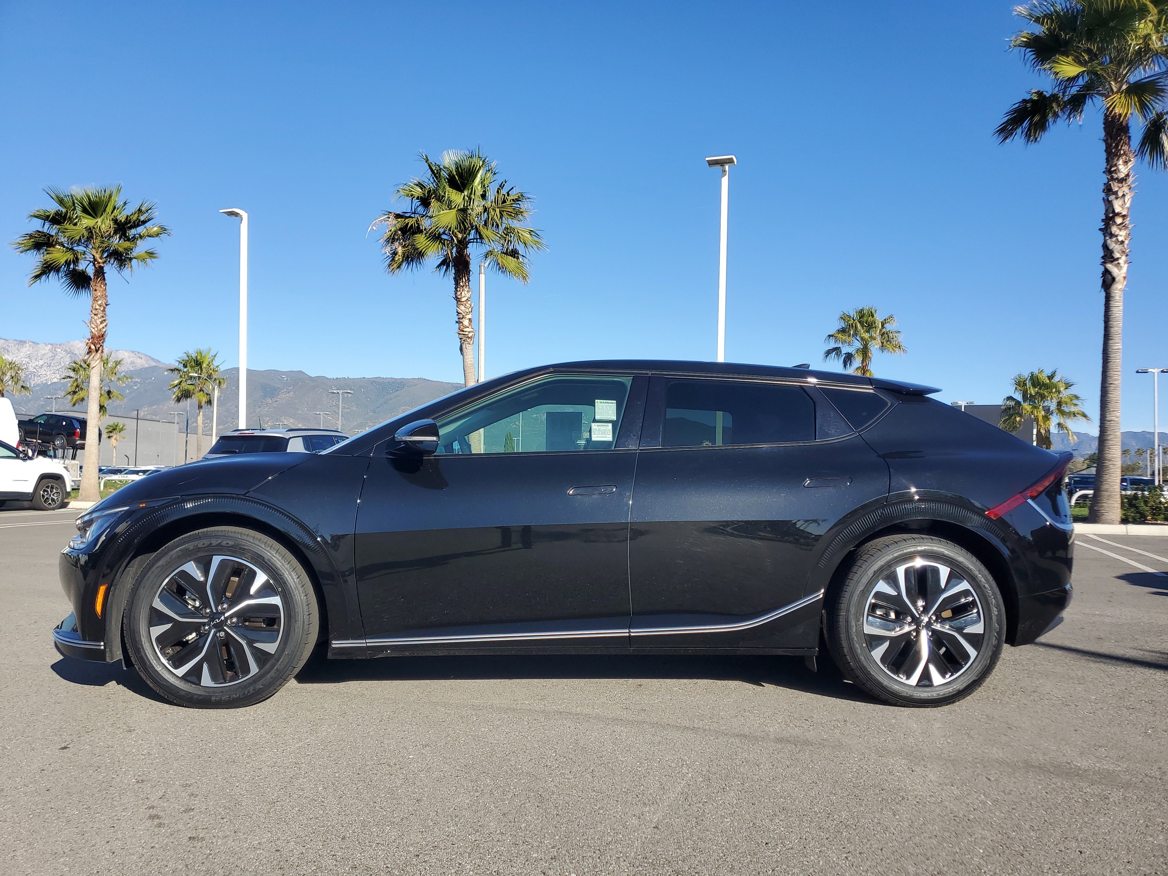 Used 2024 Kia EV6 Wind with VIN KNDC34LA2R5195051 for sale in Fontana, CA