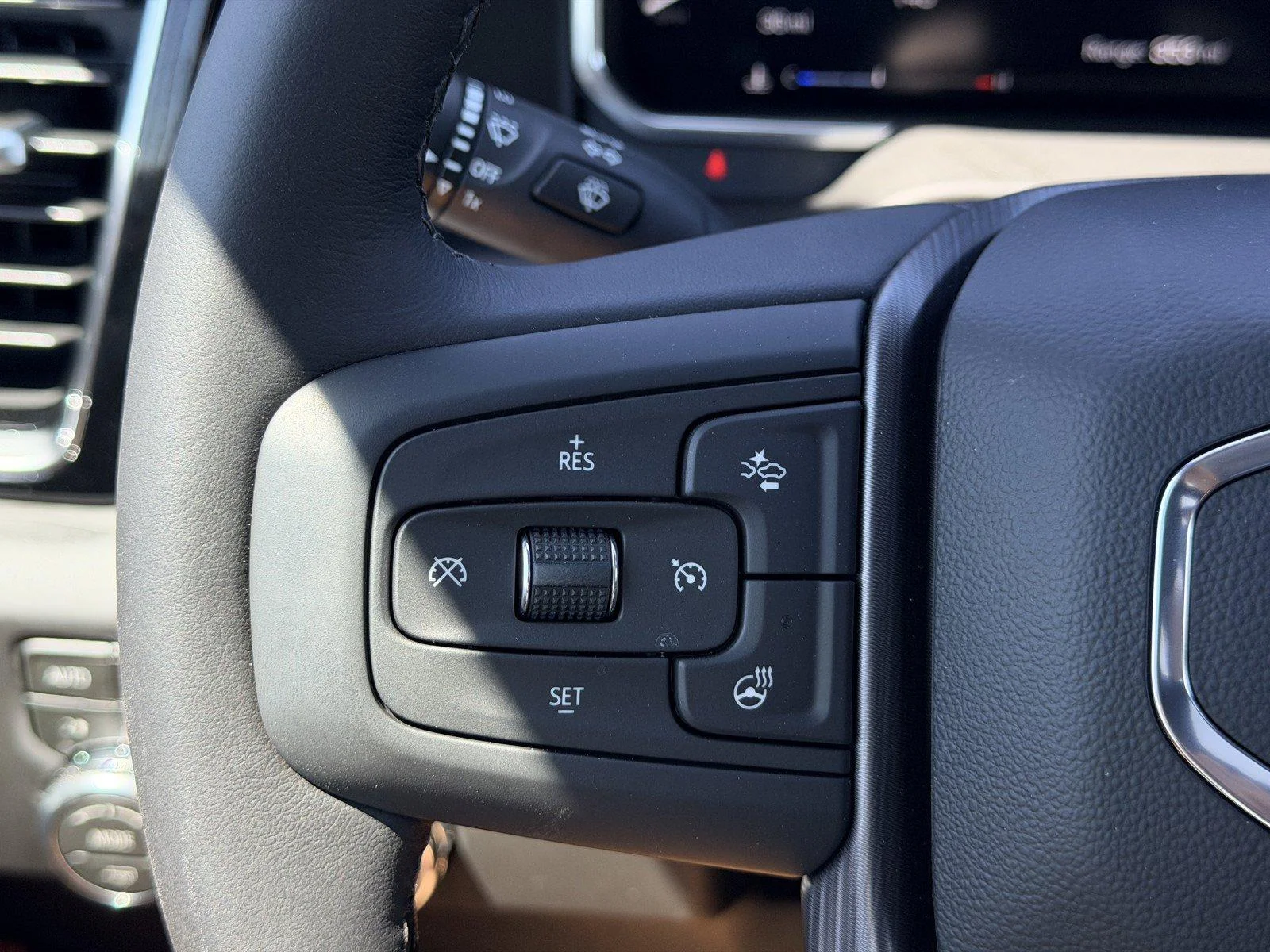 New 2026 Glacier White Tricoat GMC Denali Ultimate image 26
