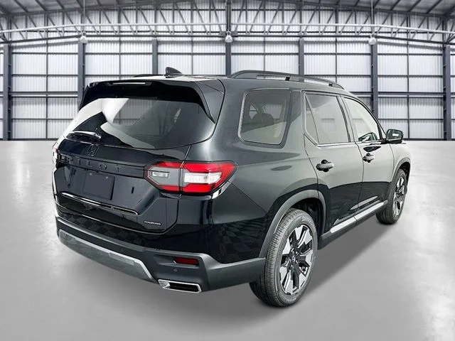 New 2026 Crystal Black Pearl Honda AWD Touring image 4