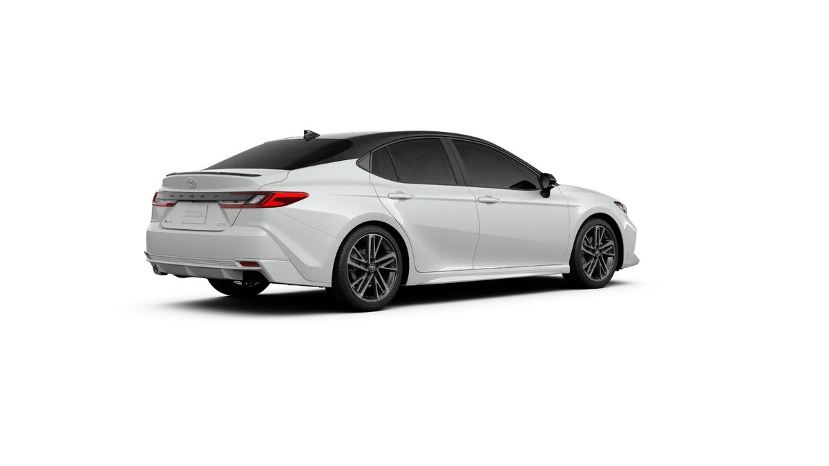 New 2027 Wind Chill Pearl with Midnight Black Metallic roof Toyota XSE image 10