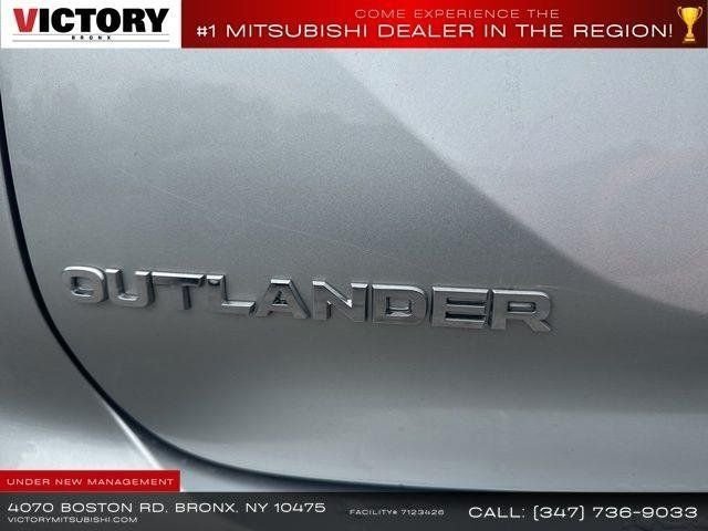 2024 Mitsubishi Outlander Plug-in Hybrid SEL - Photo 25