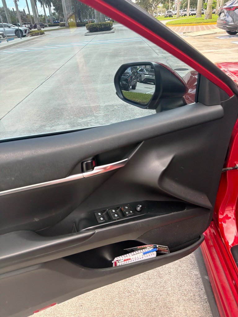 Used 2020 Red Toyota  image 3