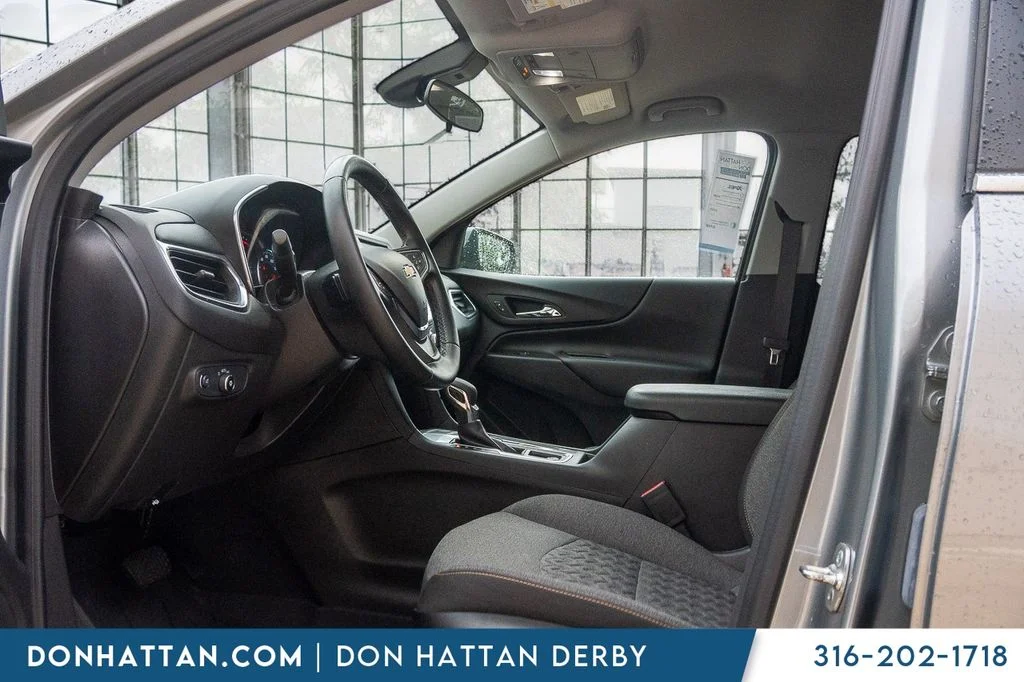 Used 2024 Gray Chevrolet LT image 3