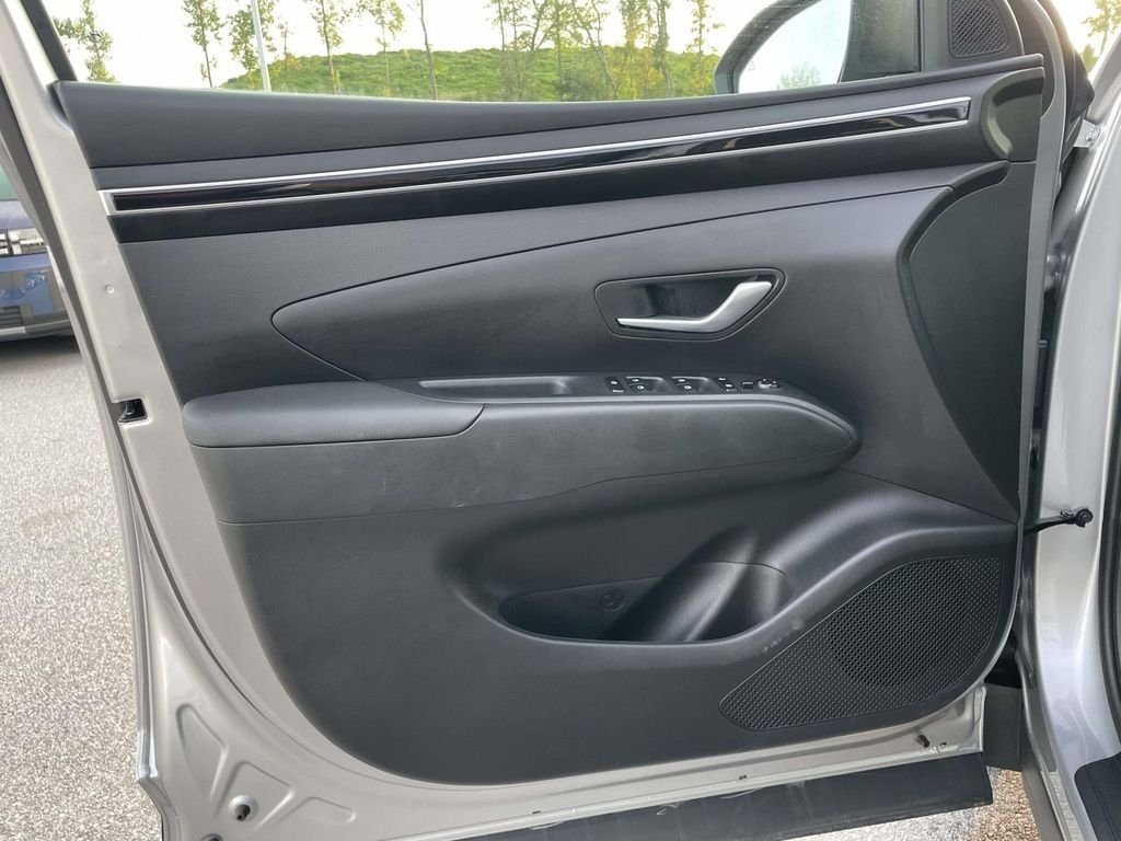 Certified Used 2024 Shimmering Silver Hyundai SEL image 5