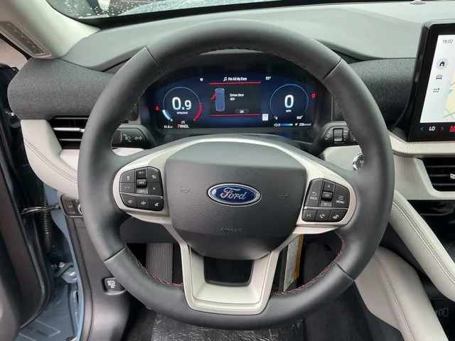 New 2026 Vapor Blue Metallic Ford Active image 33