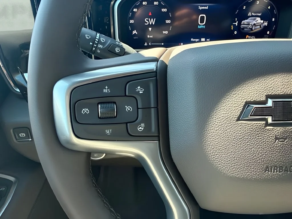 New 2026 White Chevrolet RST image 17