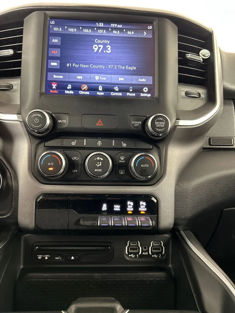 Used 2019 Black Ram Big Horn/Lone Star image 14