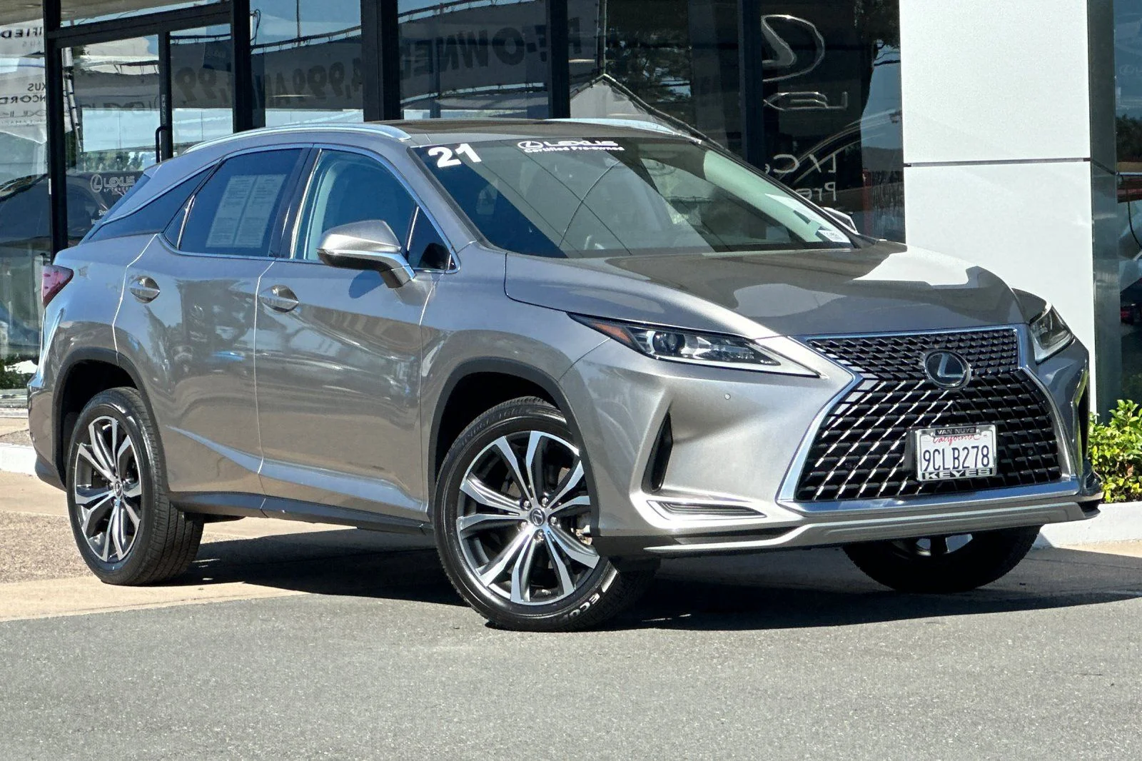 Used 2021 Silver Lexus 350 image 2