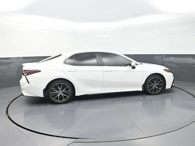 Used 2024 White Toyota SE image 9