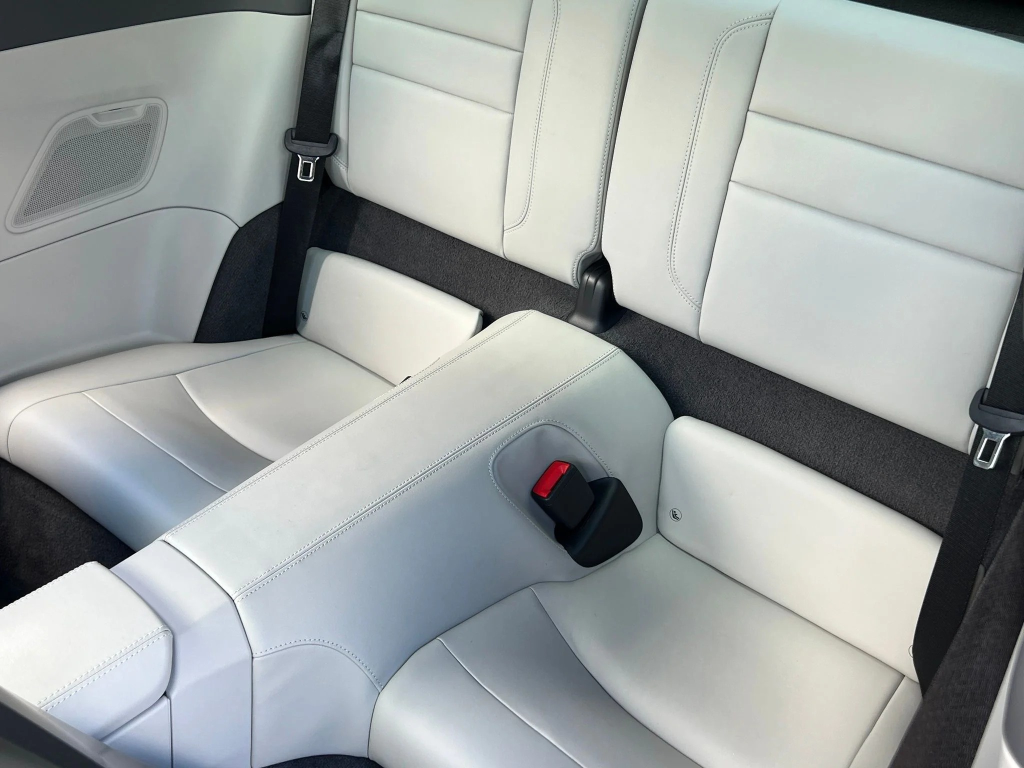 Used 2020 Silver Porsche Carrera 4S image 18