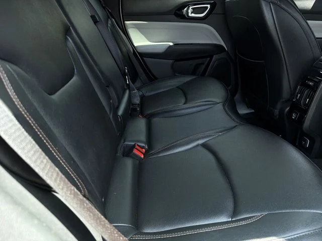 Used 2024 Silver Jeep Limited image 36