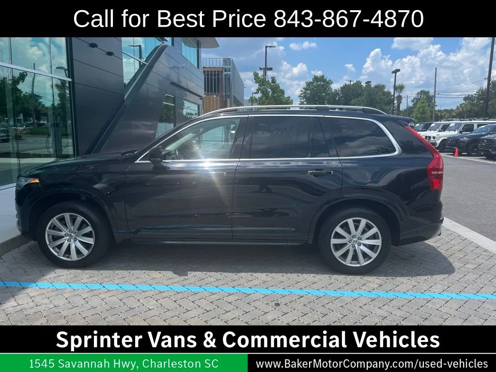Used 2018 Onyx Black Metallic Volvo T5 Momentum image 5
