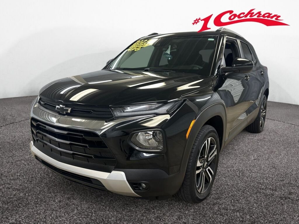 Certified Used 2023 Mosaic Black Metallic Chevrolet LT image 32