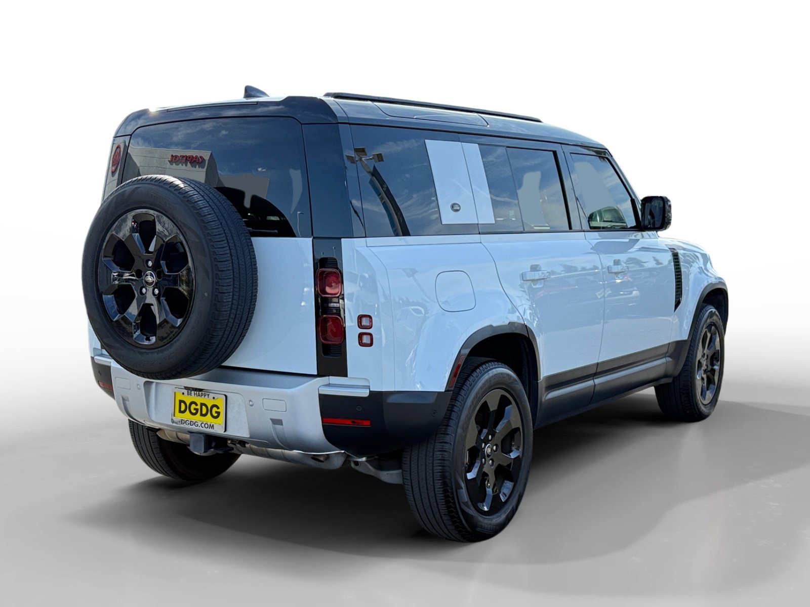 Used 2024 Fuji White Land Rover S image 5