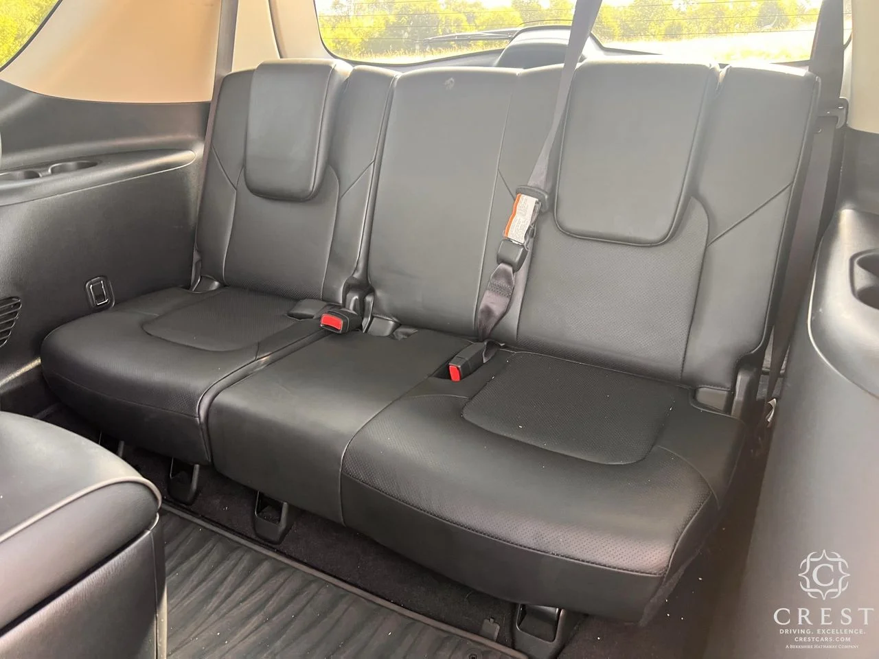 Used 2019 Hermosa Blue INFINITI LUXE image 30