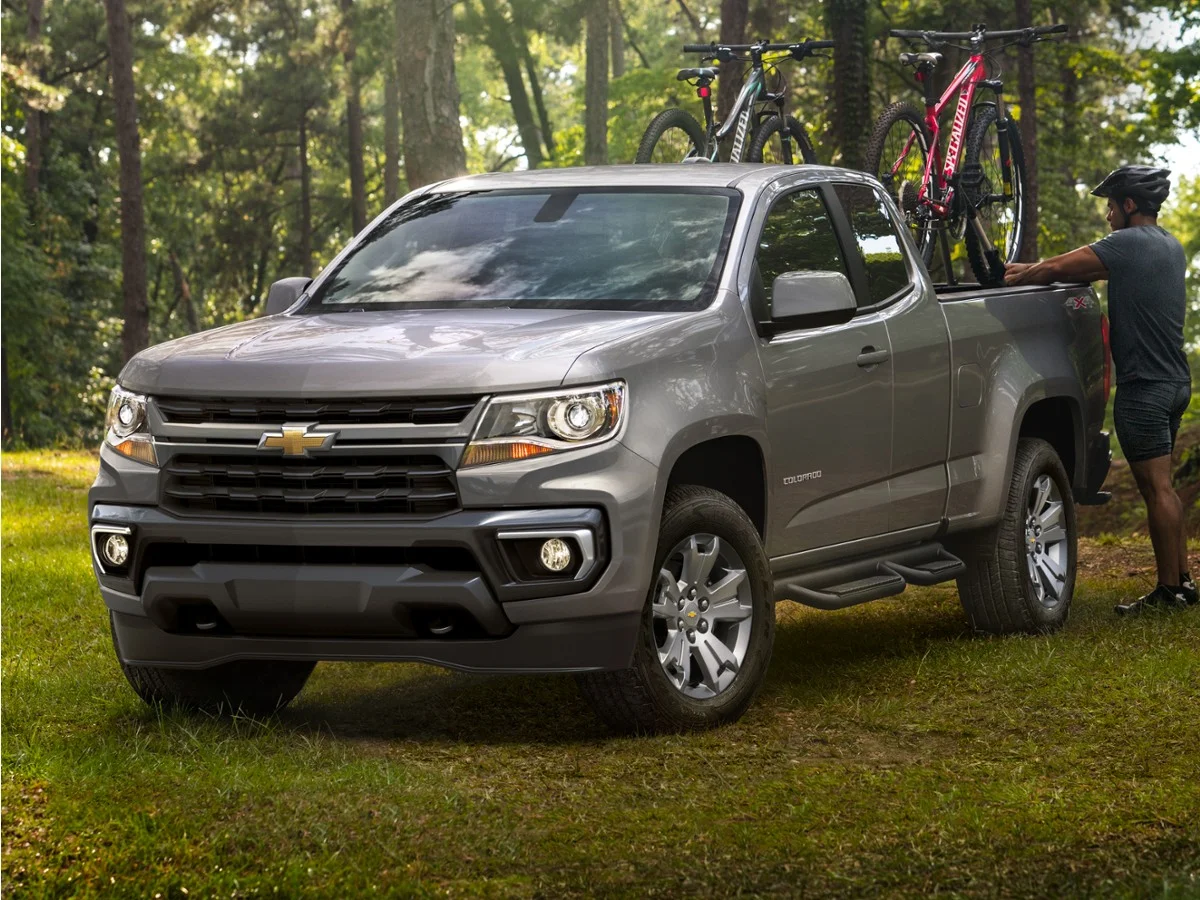 Used 2022 Bright Blue Metallic Chevrolet ZR2 image 1