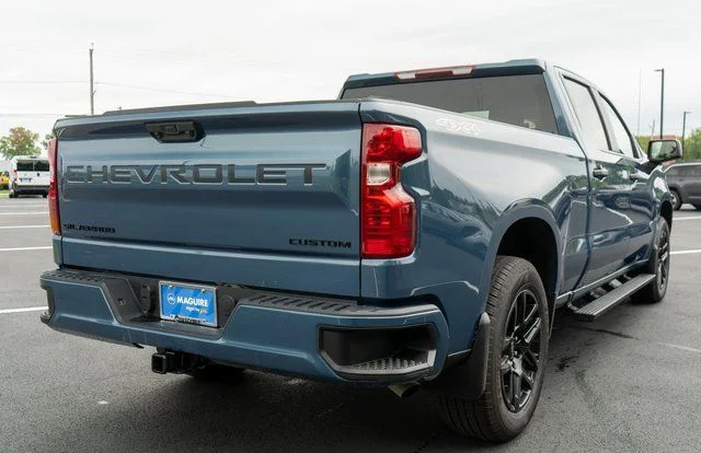 Used 2024 Blue Chevrolet Custom image 6