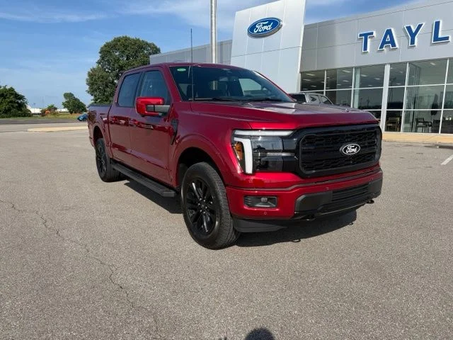 New 2026 Ruby Red Metallic Tinted Clearcoat Ford Lariat® image 4