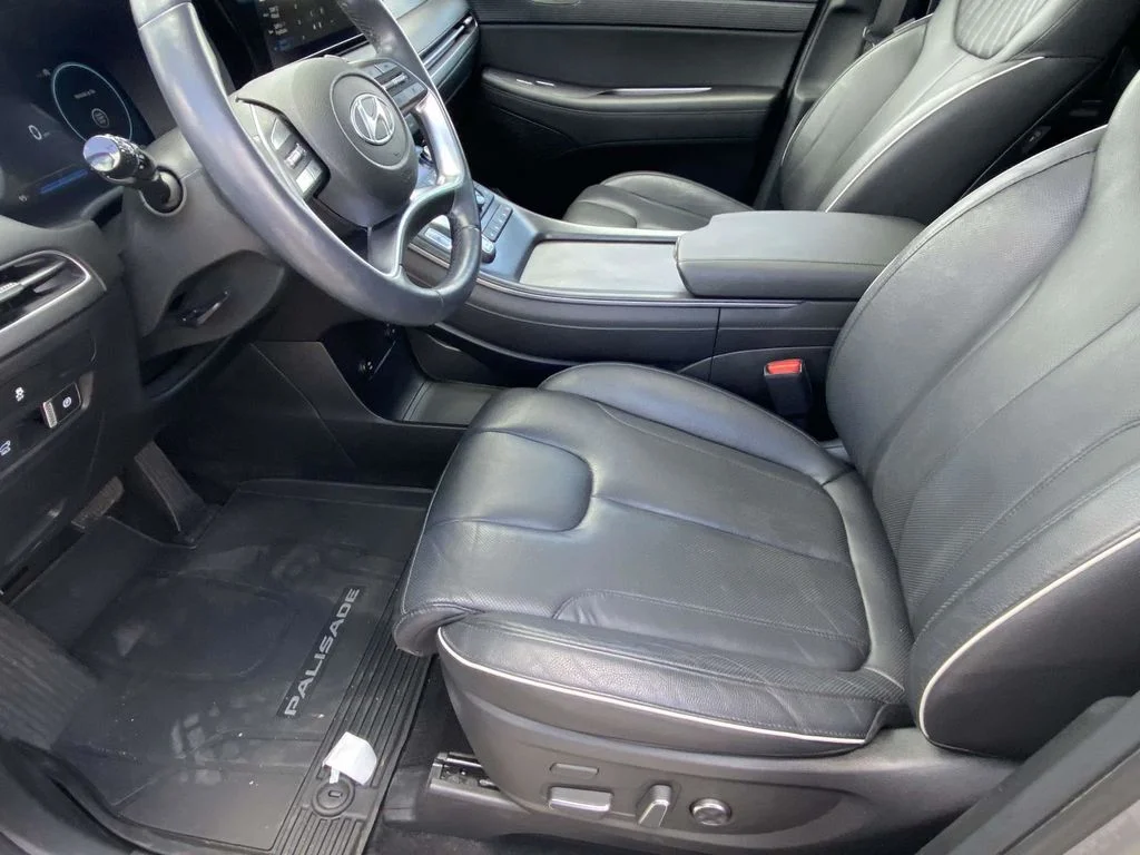Used 2024 Silver Hyundai Limited image 17