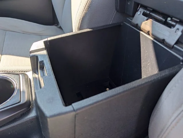 Used 2019 Silver Toyota SR image 26