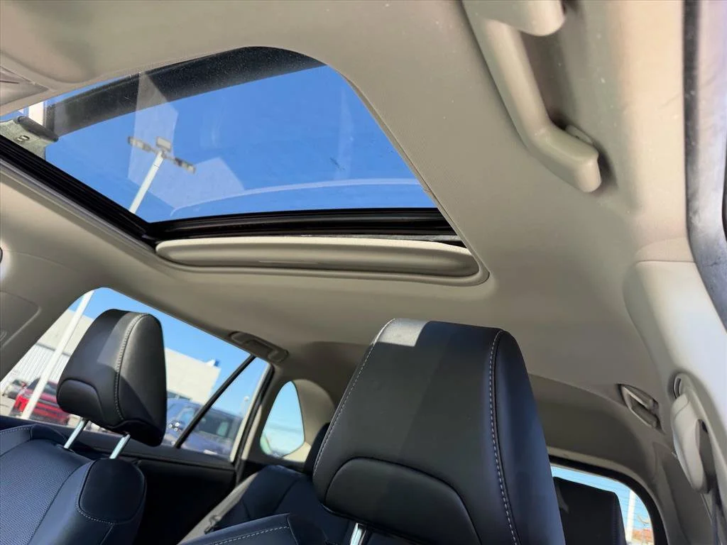 Used 2022 White Toyota Limited image 19