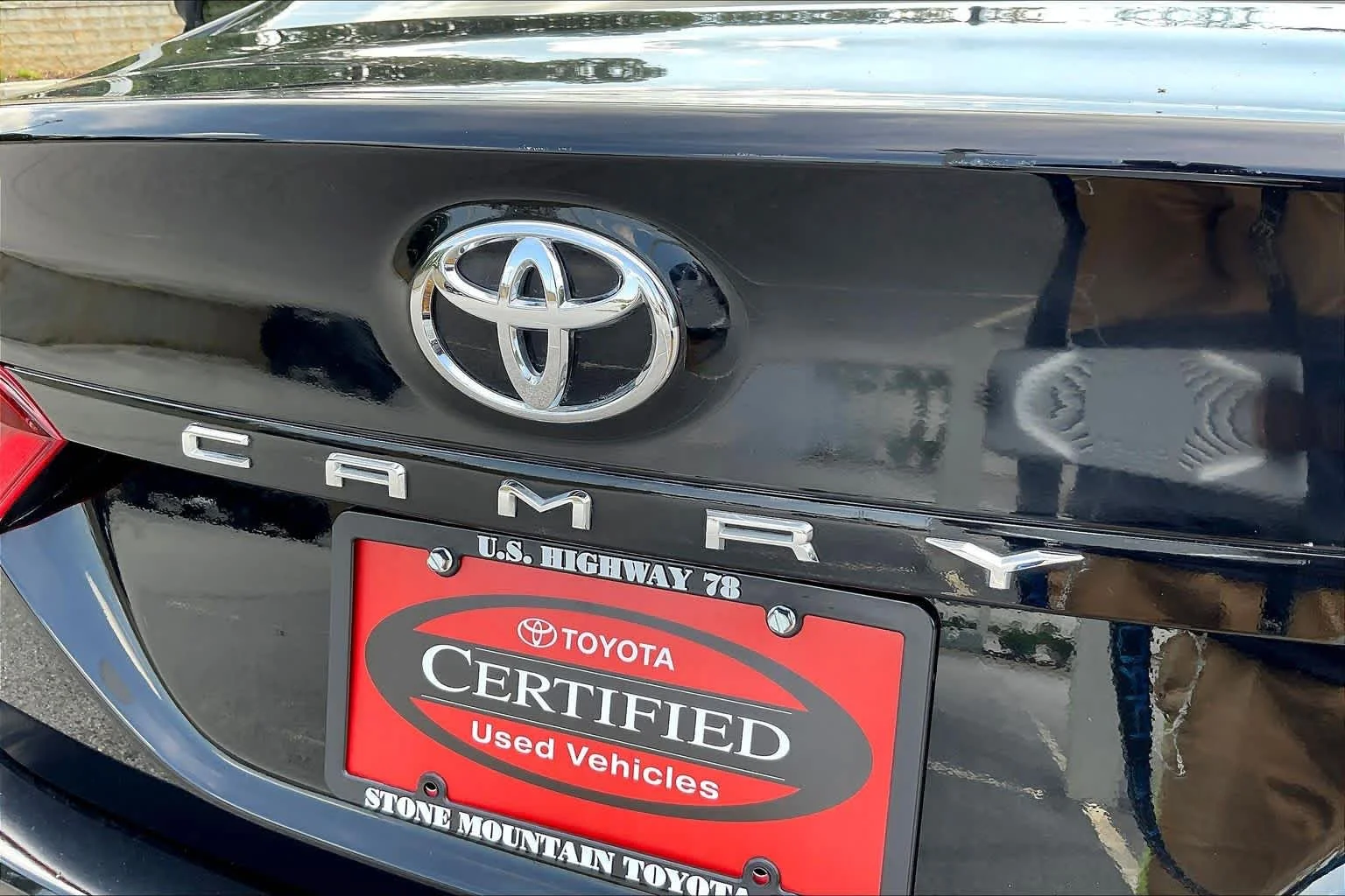 Used 2024 Midnight Black Metallic Toyota LE image 31