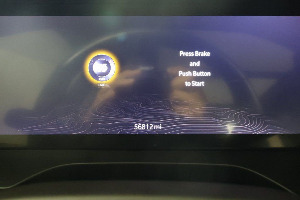 Used 2022 White Jeep Limited image 17