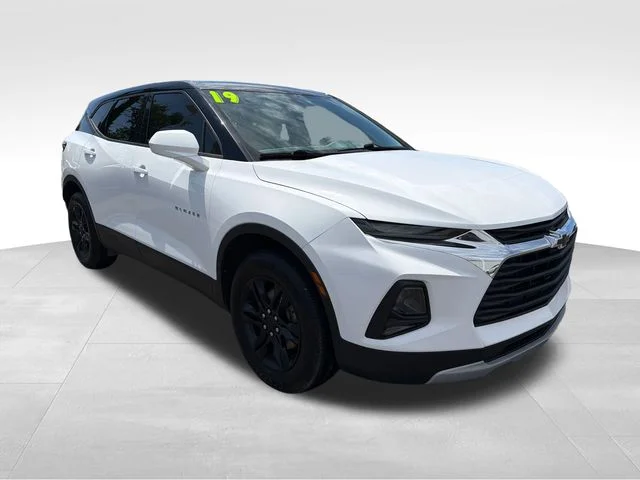 2019 Chevrolet Blazer Cloth FWD 1LT's photo