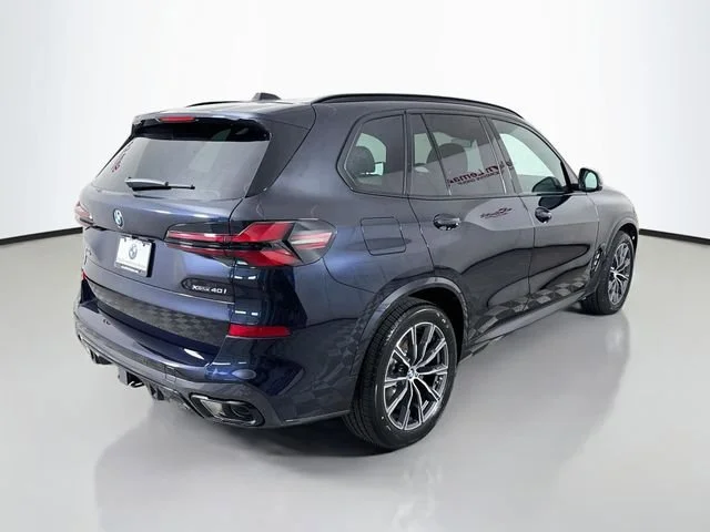 New 2026 Carbon Black Metallic BMW xDrive40i image 7