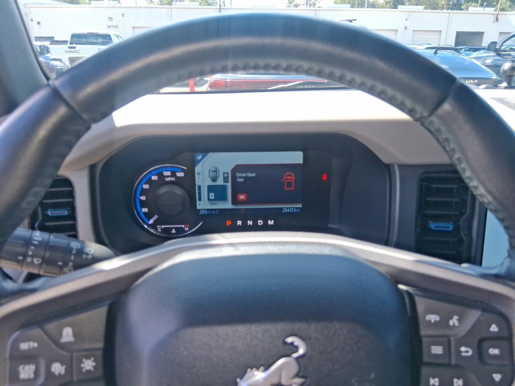 Used 2024 Gray Ford Wildtrak image 11