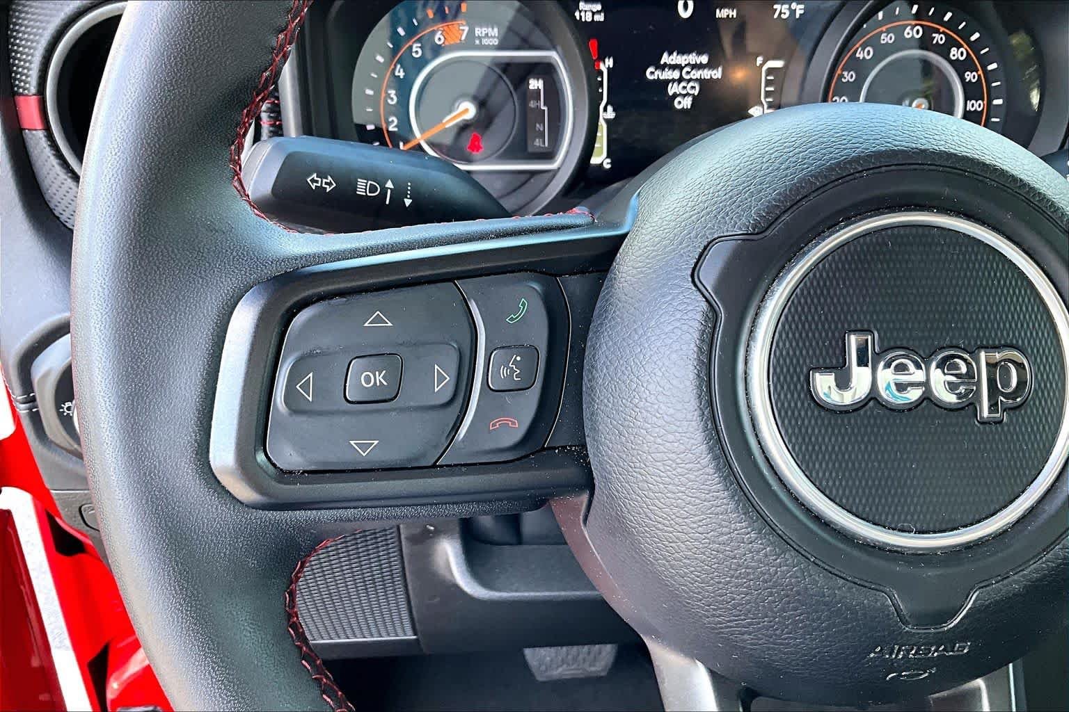 2025 Jeep Wrangler 4-Door Rubicon - Photo 23