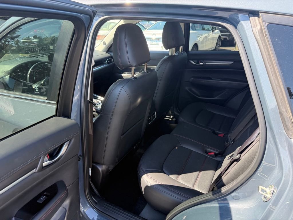 Used 2025 Gray Metallic Mazda 2.5 S Carbon Edition image 6