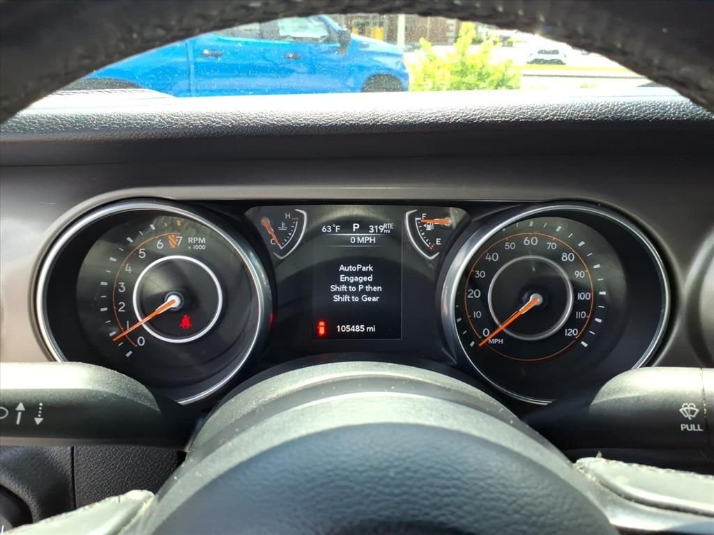 Used 2018 White Jeep Unlimited Sport S image 17